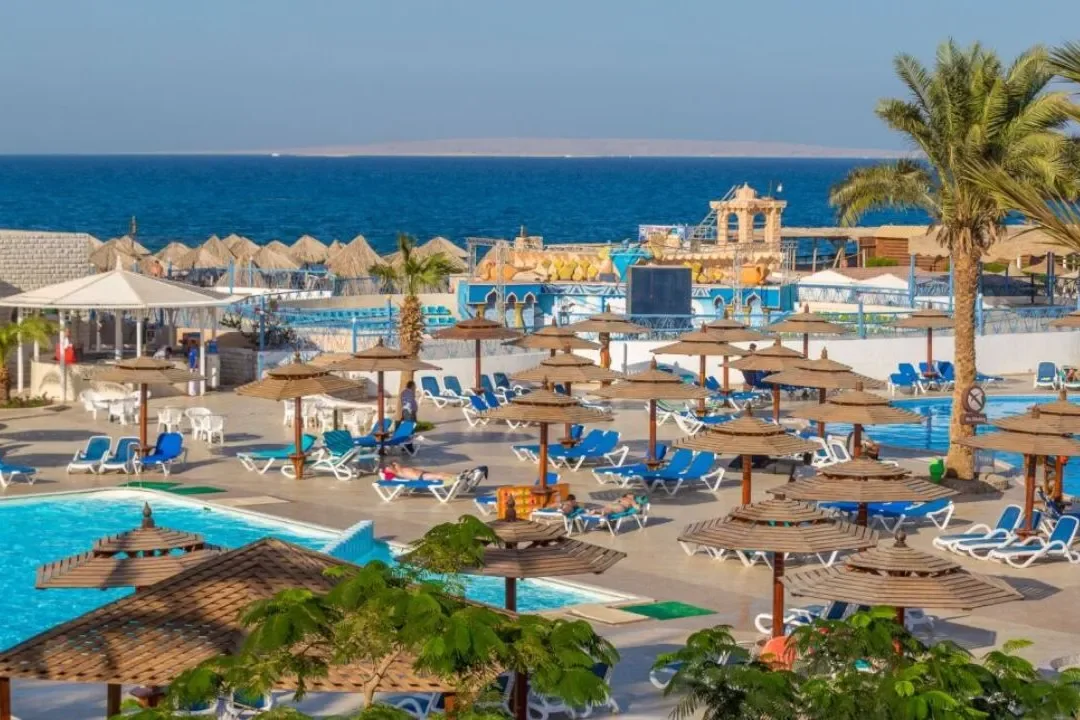 Aladdin Beach Resort – opinie i czy warto?