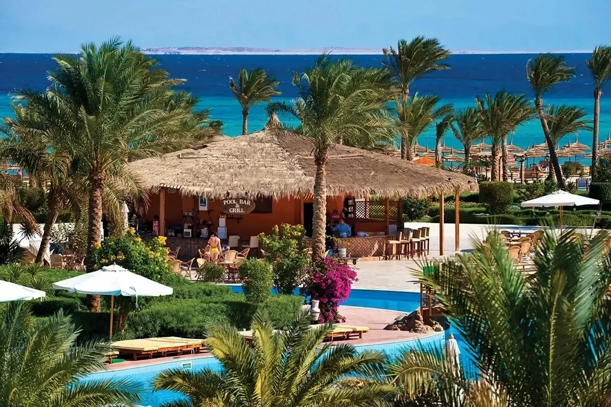 Amwaj Oyoun Resort & Casino – opinie i czy warto?