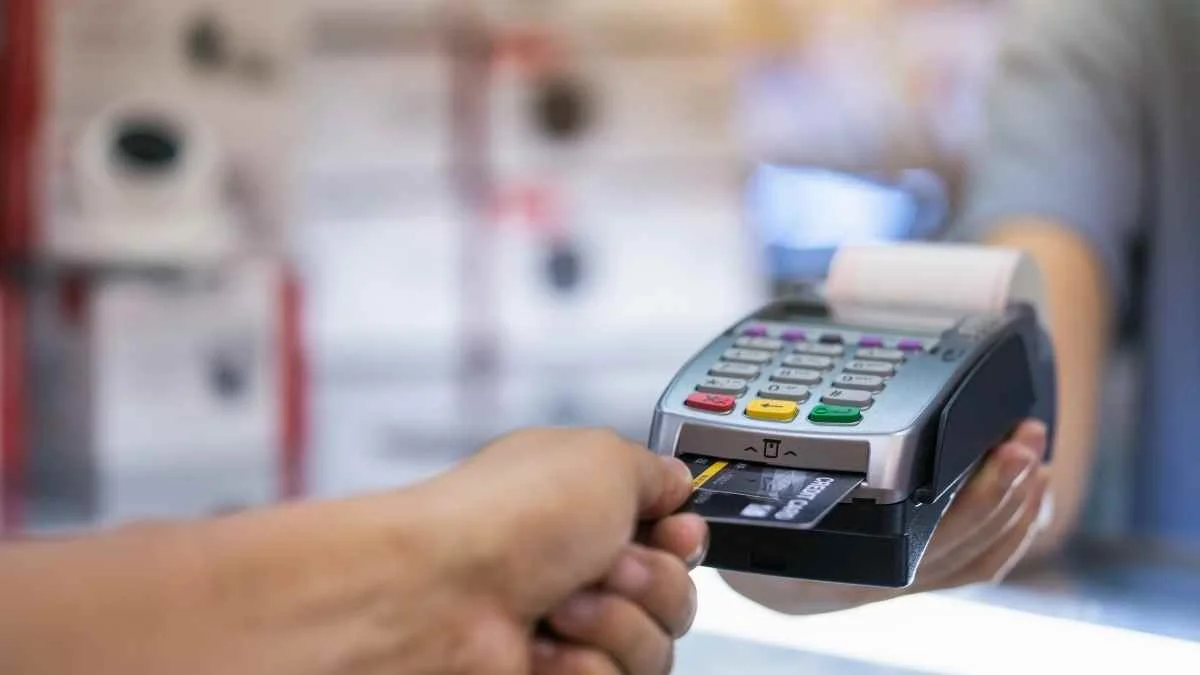 Czy w Egipcie można płacić kartą? Gdzie działa, a gdzie lepiej mieć gotówkę