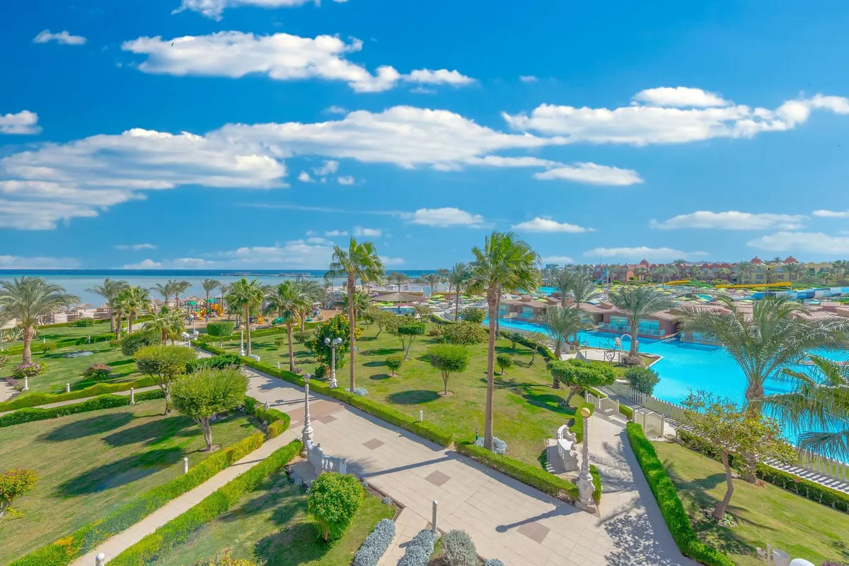 Titanic Palace Resort