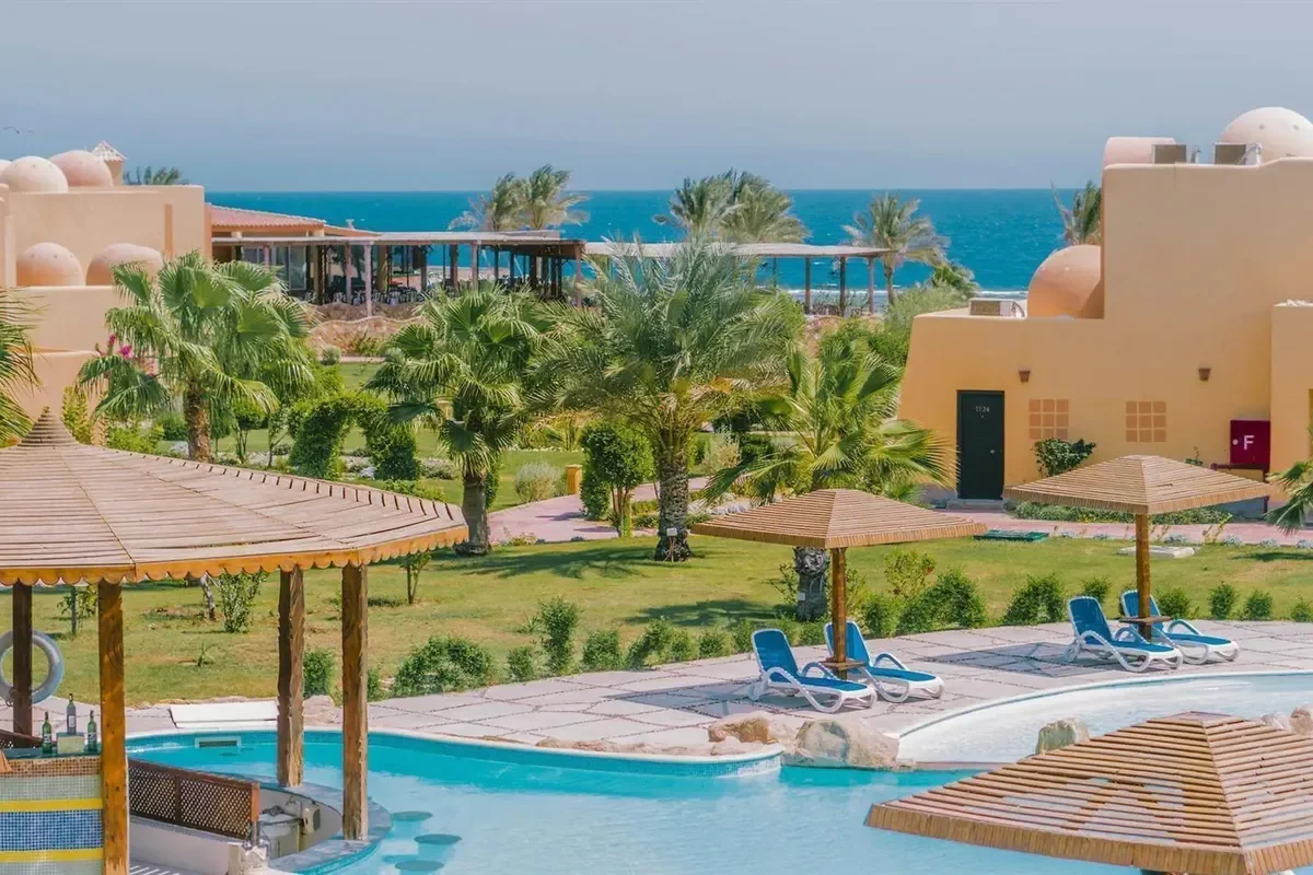 Wadi Lahmy Azur Resort – opinie i czy warto?